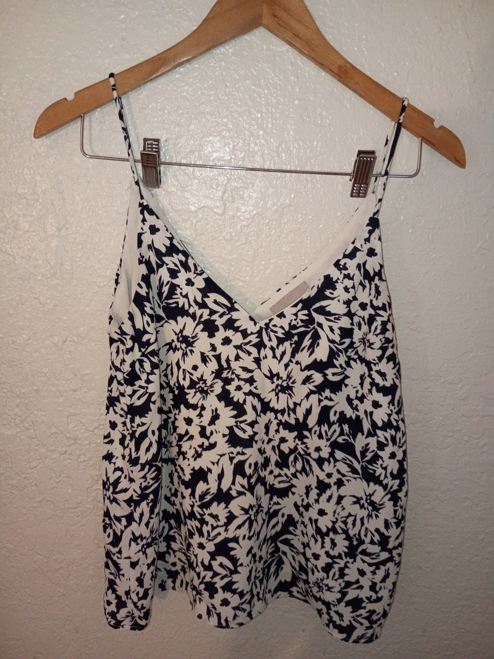 Women's Floral V-Neck Cami Top